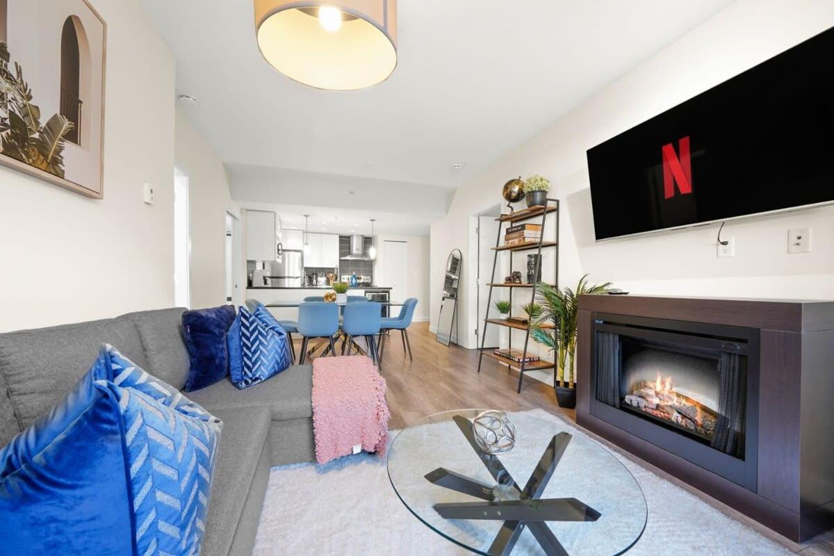 Dazzling Condo By Stadium Downtown With Free Parking Vancouver Buitenkant foto